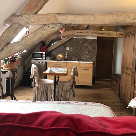 Aux Logis De La Solre Ferrière-la-Petite Exterior foto