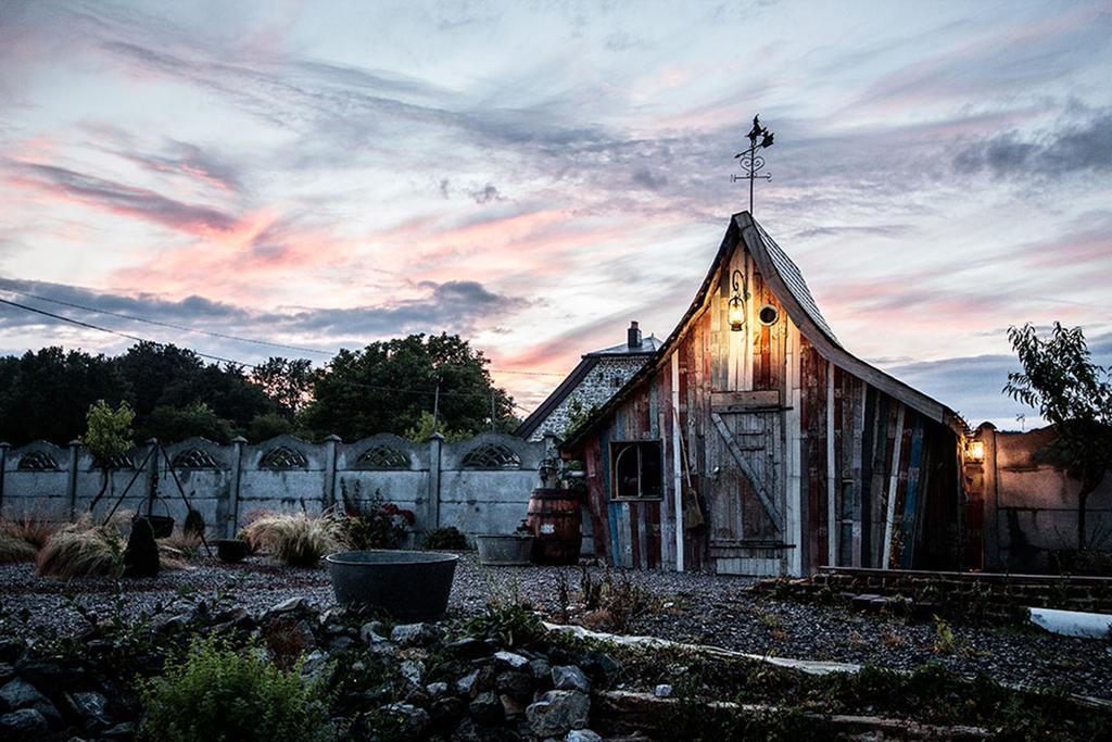 Aux Logis De La Solre Ferrière-la-Petite Exterior foto