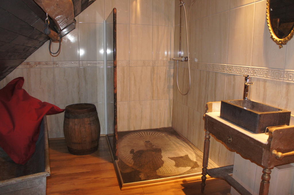 Aux Logis De La Solre Ferrière-la-Petite Quarto foto